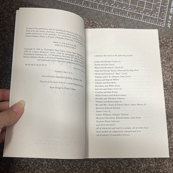 Bud, Not Buddy paperback book by Christopher Paul Curtis - Picture 4 of 9